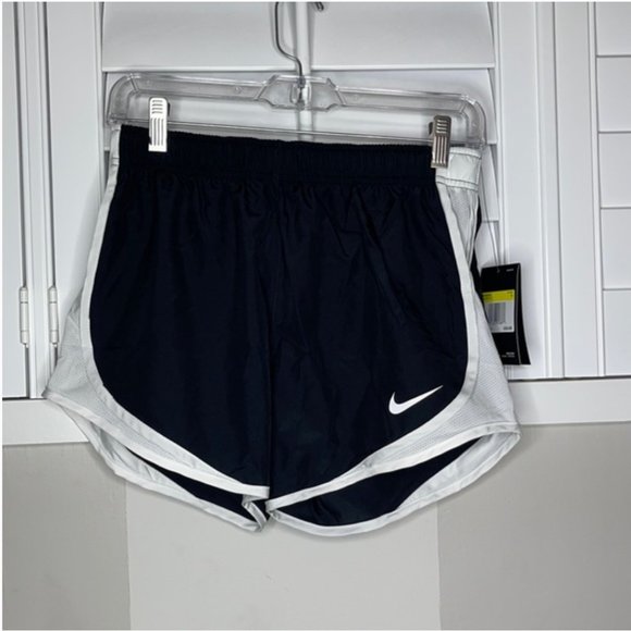 Nike Dri Fit Dry Tempo Short NWT - Picture 4 of 6